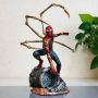 Статуетка Marvel: Спайдър-Мен - Spider Man (hero Collection), екшън фигура 24 cm , снимка 7