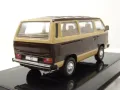 Volkswagen T3 Caravelle Bus 1981 - мащаб 1:43 на IXO моделът е нов в PVC дисплей-кейс VW Transporter, снимка 2