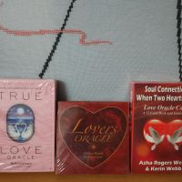 Оракул карти: True Love Oracle & Lovers Oracle & When Two Hearts Meet, снимка 1 - Карти за игра - 45387833