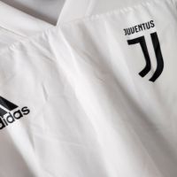 Juventus adidas оригинална Памучна Блуза Ювентус L, снимка 3 - Спортни дрехи, екипи - 45585281