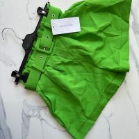 Зелени панталонки с колан, снимка 1 - Къси панталони и бермуди - 45851666