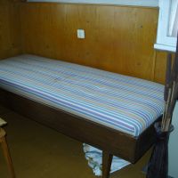 Единично легло с матрак 190/80, снимка 3 - Спални и легла - 45160606