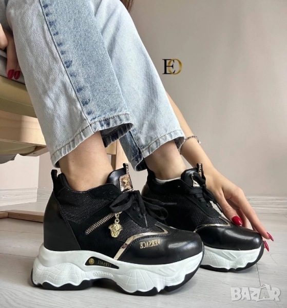 дамски маратонки versace , снимка 1