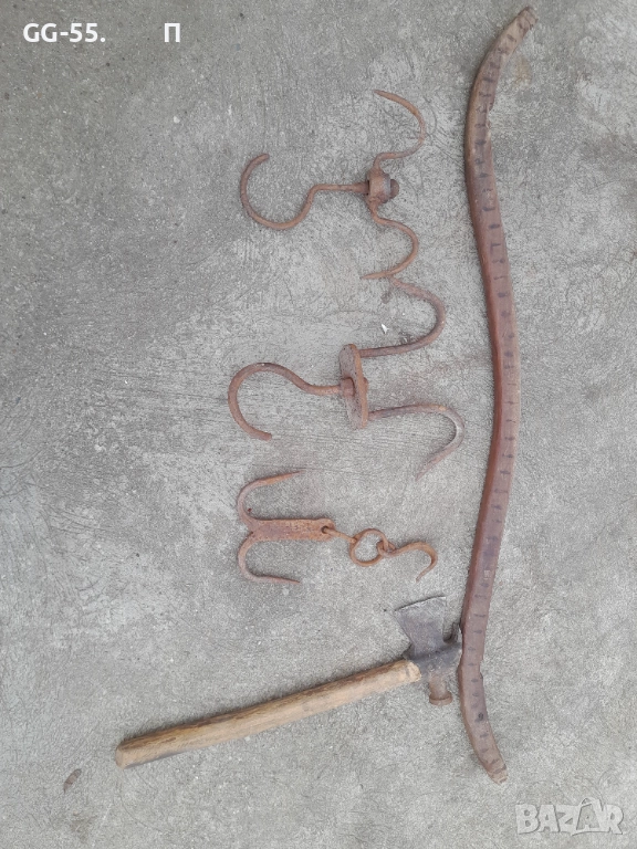 Кобилица,брадва и ченгели, снимка 1