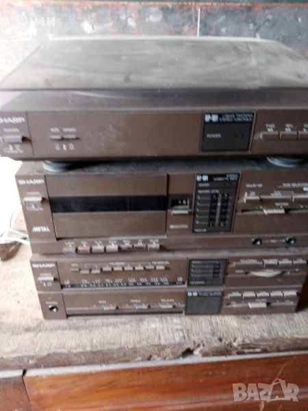 Продавам усилвател, дек и грамофон Шарп , снимка 1