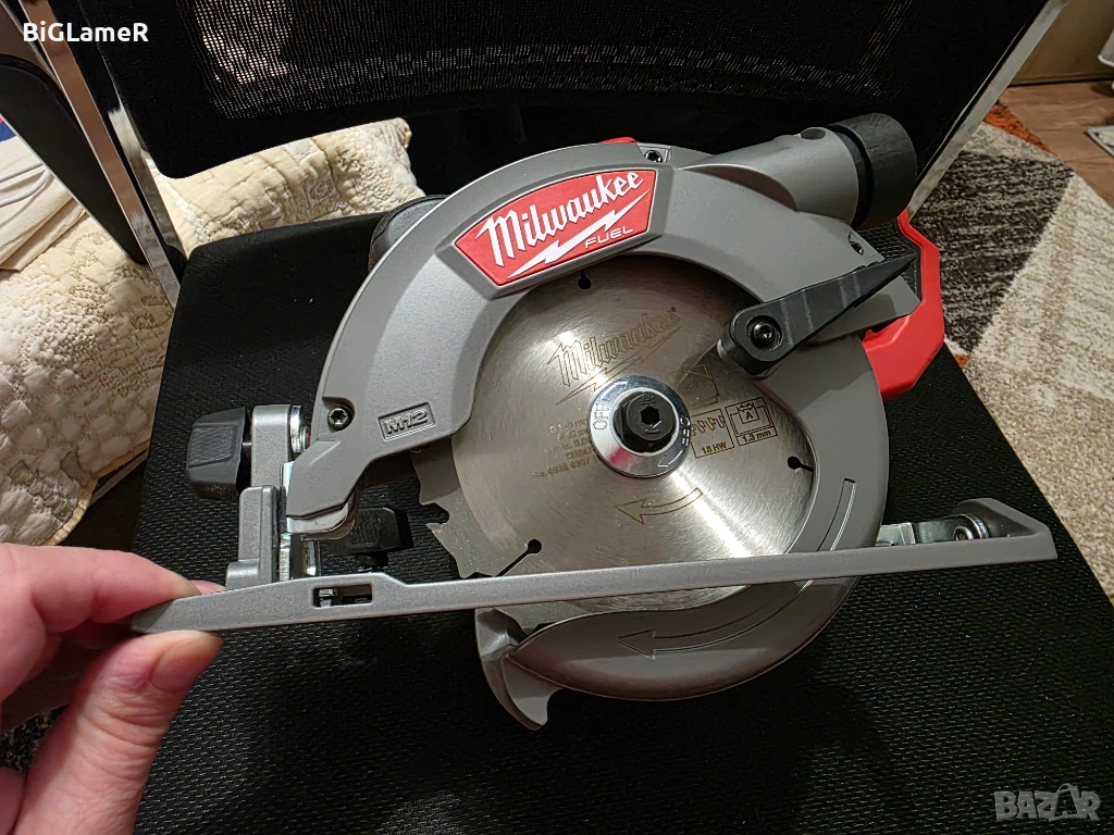 MILWAUKEE M12 CCS44 циркуляр с гаранция, неразличим от нов!, снимка 1