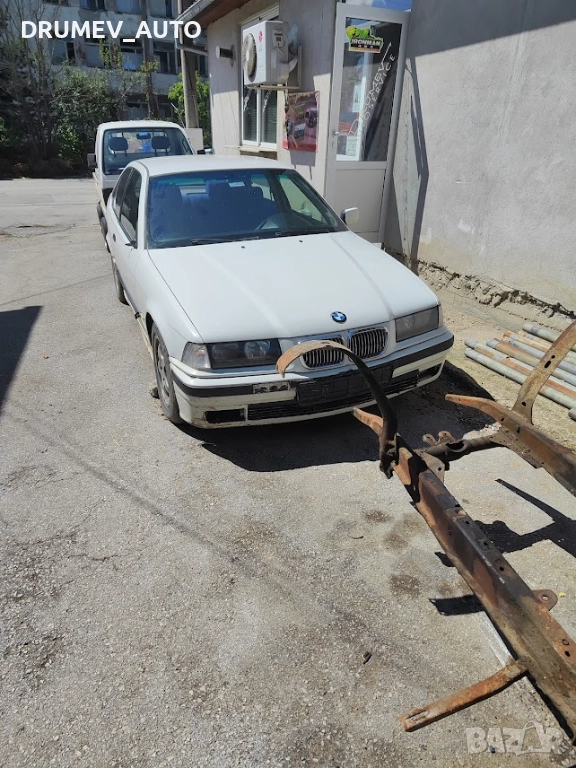 Продавам БМВ е36 compakt, снимка 1