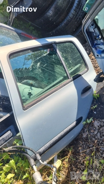 Задна лява врата Рено Клио , снимка 1