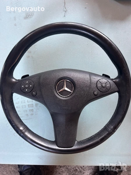 Волан с пера и бег w204, снимка 1