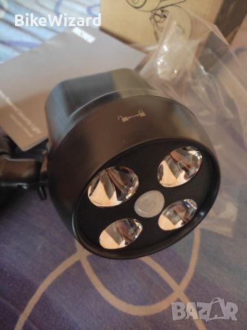 NICREW Външна LED  лампа, сензор за движение захранвана с батерии НОВА, снимка 8 - Външни лампи - 45871845