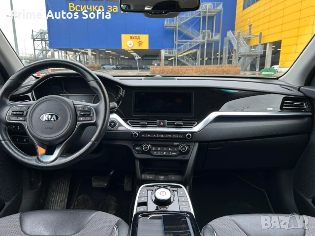Kia Niro 65 kWh Dynamic Line, снимка 8 - Автомобили и джипове - 53256497