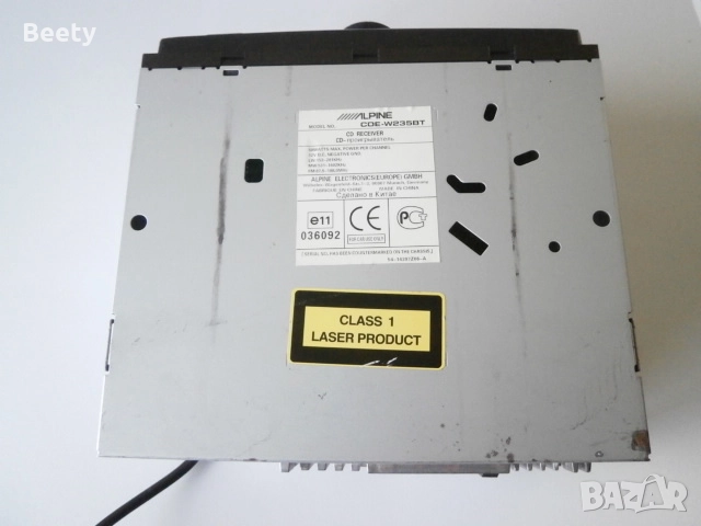 Плеър за кола Alpine CDE-W235BT, снимка 4 - Аксесоари и консумативи - 51582405