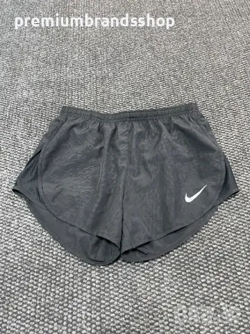 Nike шорти дамски XS, снимка 1 - Къси панталони и бермуди - 47701110