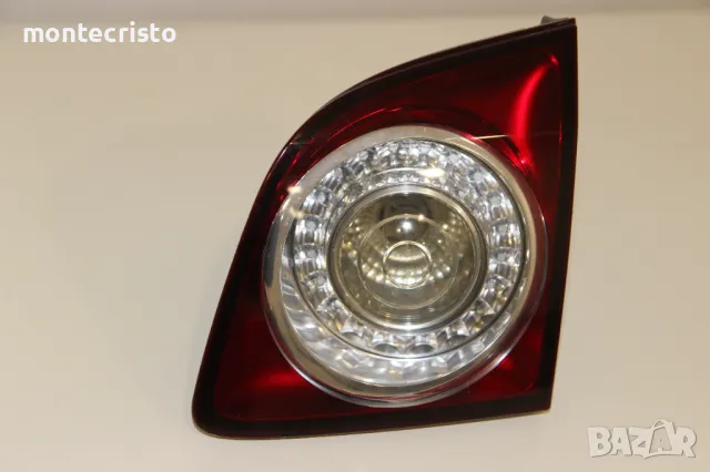 Десен вътрешен стоп VW Golf 5 Plus (2004-2009г.) 5M0945094E десен стоп заден капак VW Golf V Plus, снимка 2 - Части - 50422396