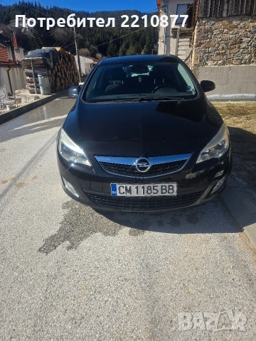 Opel Astra J, 1.7 CDTi, 125 кс, снимка 9 - Автомобили и джипове - 53851665