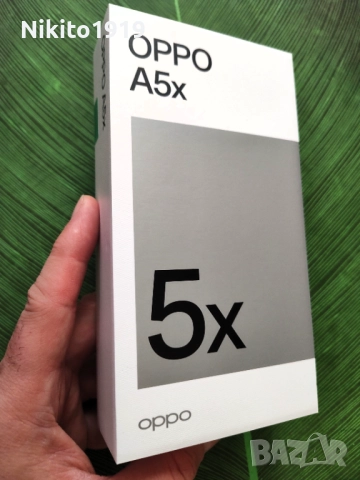 Продавам чисто нов телефон