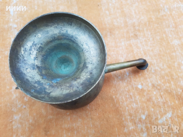 Бронзова маслена лампа, снимка 4 - Антикварни и старинни предмети - 53432225