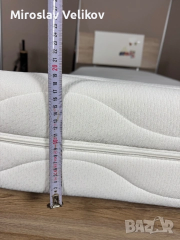 Единично легло 90/200 с матрак в много добро състояние , снимка 5 - Спални и легла - 53471147