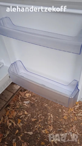 Малък хладилник за вграждане BEKO BU 1153 HCN 82.00 см, снимка 4 - Хладилници - 51249579