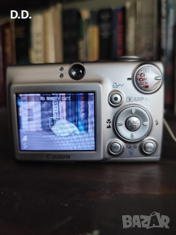 Дигитален фотоапарат Canon Ixus 700, снимка 4 - Фотоапарати - 53846805