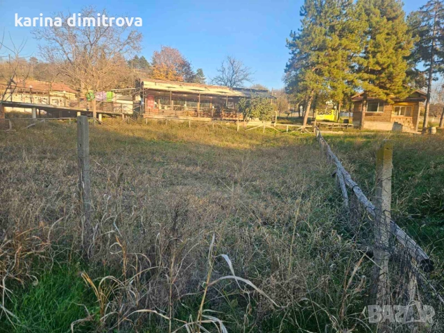 Продавам парцел в с. Мечка