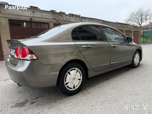 Honda Civic 1.3I HYBRID, снимка 5 - Автомобили и джипове - 53044689