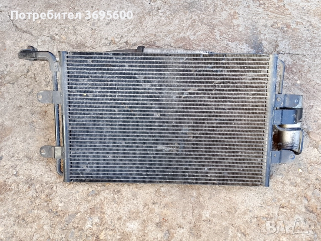 Радиатор климатик климатичен Golf 4 Audi A3 Octavia Leon Голф 4 Ауди А3 Октавия Леон, снимка 2 - Части - 52883960