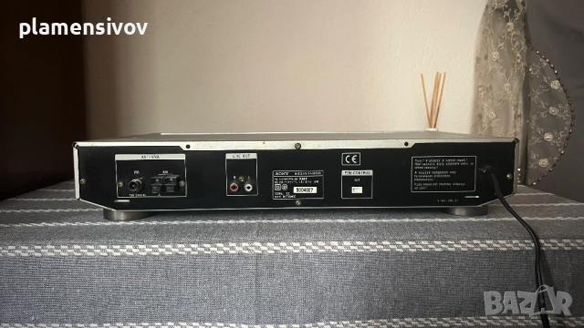 Цифров тунер Sony ST-SE500, снимка 2 - Ресийвъри, усилватели, смесителни пултове - 51879155