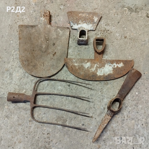 стари инструменти за градината 