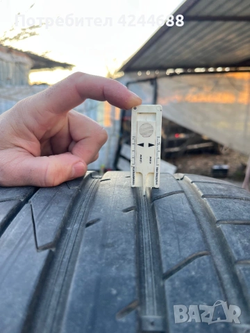 Летни гуми 245/35/19, снимка 10 - Гуми и джанти - 53669434