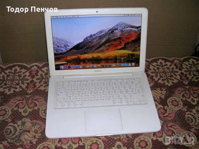 MacBook 13.3 инча - Dual Core, 4 GB RAM, 250 GB SSD, 2 ч.батерия, снимка 1 - Лаптопи за дома - 46591215