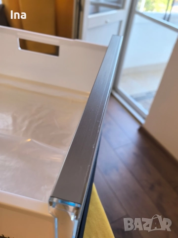 Пластмасово чекмедже/контейнер за хладилник с фризер Либхер Liebherr, снимка 3 - Хладилници - 51869878