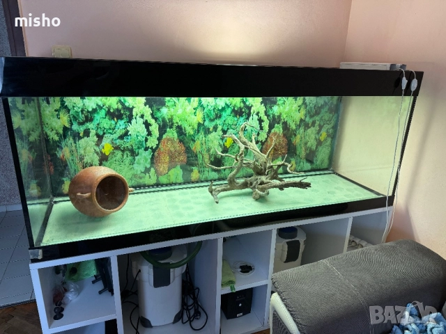 Аквариум 740л. с оборудване