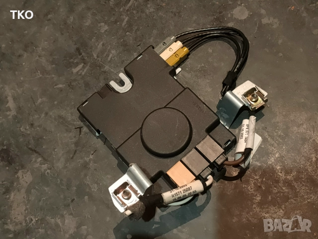 Усилвател за антена за AUDI A3 8P, снимка 2 - Части - 52976123