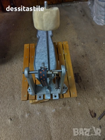 Педал за барабани  Аматi  - 1, Amati - 2 и Hayman, снимка 4 - Ударни инструменти - 48630881