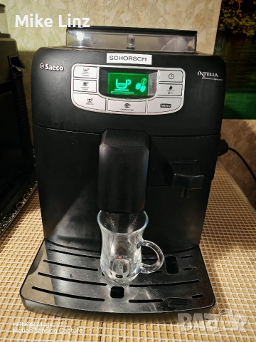 Saeco HD8753 intelia One Touch Capuchino Made in Italy 