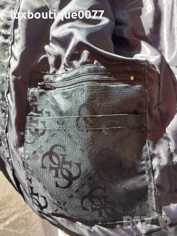 Използвано в много добро състояние зимно пухено яке Guess L, снимка 12 - Якета - 52828933