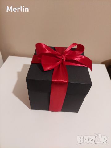 Експлодираща кутия за снимки, снимка 2 - Романтични подаръци - 45513658