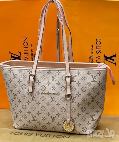 чанти louis vuitton , снимка 1 - Чанти - 48414595