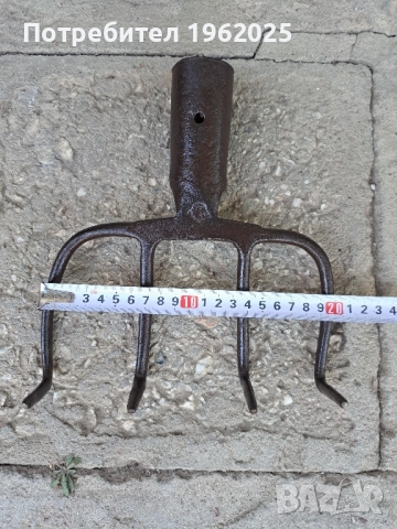 Стара Ръчно Кована Вила , снимка 9 - Градински инструменти - 51799267