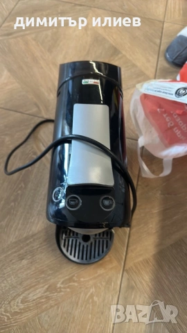 Кафемашина за капсули Lavazza blue, снимка 2 - Кафемашини - 53930313