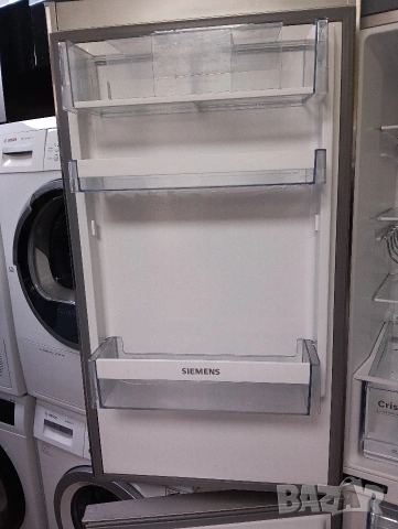 Иноксов комбиниран хладилник с фризер Сименс Siemens А+++ с две години гаранция!, снимка 3 - Хладилници - 53908217