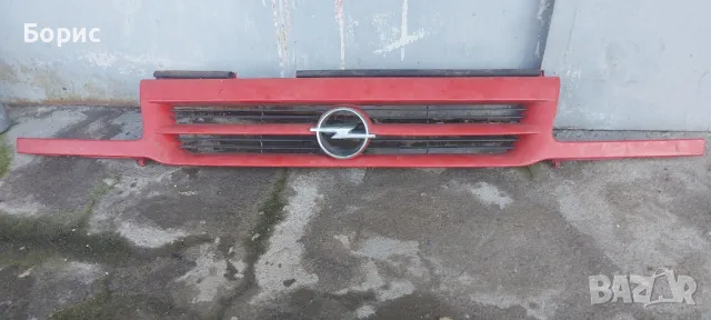 Решетка за Opel Astra F, снимка 1 - Части - 48506180