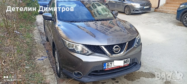Nissan Qashqai 1,2 DIG-T , снимка 3 - Автомобили и джипове - 53683007