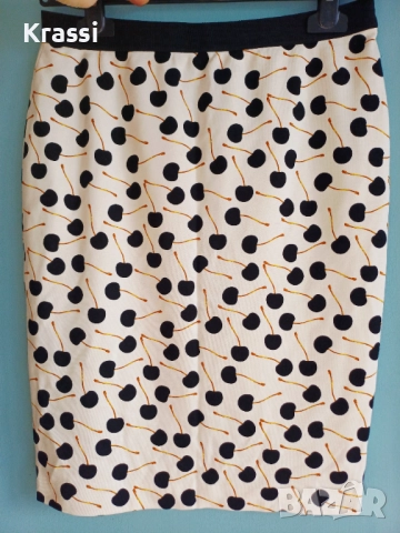 Пола MarcCain 34 черни череши, снимка 2 - Поли - 52954094