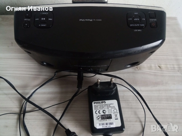 Радиочасовник с аларма Philips DC220 с Apple iPod, снимка 4 - Аудиосистеми - 52708641