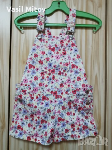 Детски дънкен гащеризон  и дънкени панталонкиза момиче , снимка 4 - Детски къси панталони - 50816902