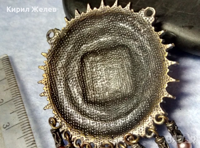 СТАР ЕМАЙЛИРАН БРОНЗОВ МЕДАЛЬОН РЕТРО ОРНАМЕНТИРАН с РОЗОВИ ПЕРЛИЧКИ 42388, снимка 12 - Антикварни и старинни предмети - 51255586