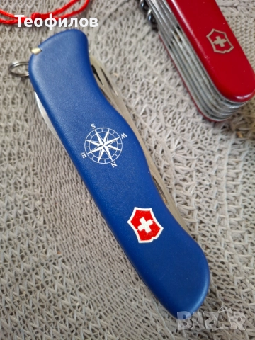 Швейцарски нож, снимка 2 - Ножове - 52086912