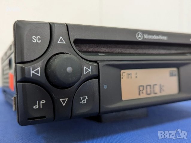 Продавам аудио плеър Alpine / Becker Audio 10 CD MF2910., снимка 4 - Аксесоари и консумативи - 50615556